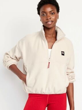 Old Navy '94 Fleece Half-Zip Pullover in a cream